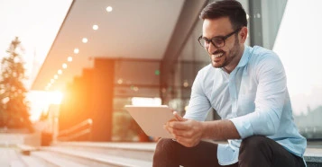 man with tablet SH002 v2