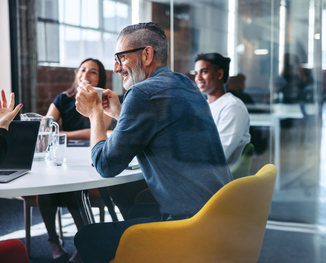 people meeting SH035